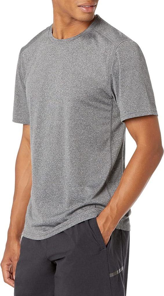 Amazon Essentials Short-Sleeve for Men's Tech Stretch T-Shirt